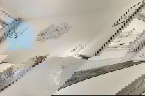 Photo 5 - Armstrong Apartments