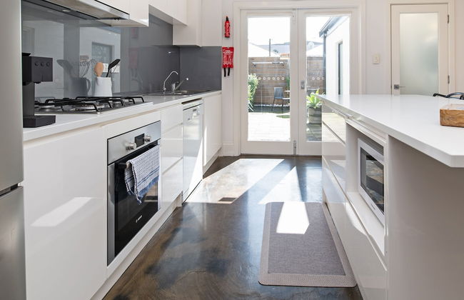 Lovely 2BR Home in Norwood - Foto 19