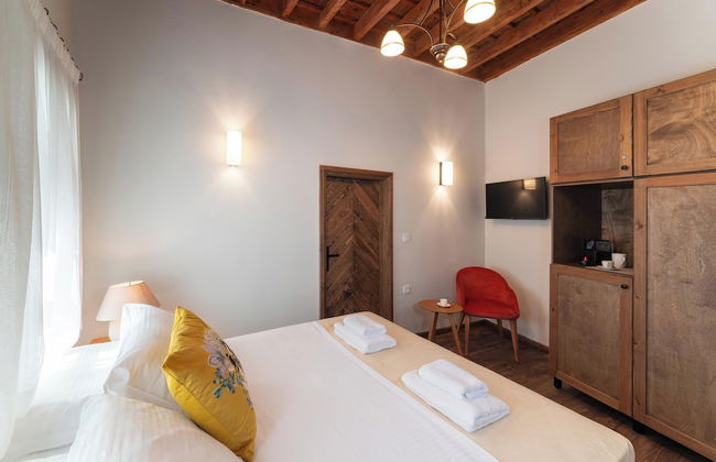 Rodos Old Town Aqua Luxury Suites - Photo 11