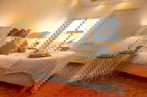 Photo 21 - Luxury Flat With Amazing Terrace in Faro