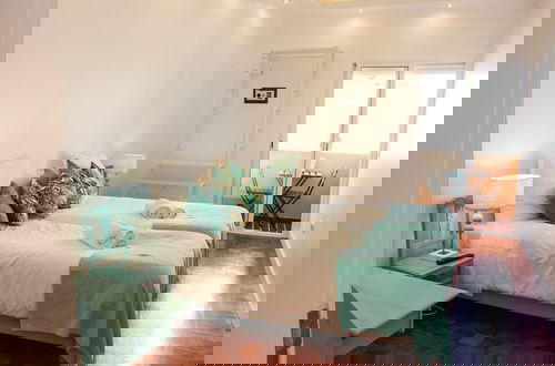 Photo 19 - Luxury Flat With Amazing Terrace in Faro