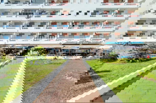 Foto 1 - Front Beach Quarteira Ground Floor Girassol Studio