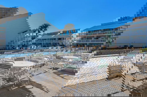 Foto 40 - Beachside Family Condo With Pool & Beach Access!