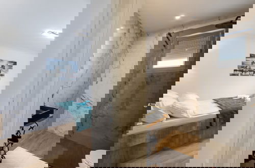 Foto 4 - Luxurious and Spacious Apartment With Hot Tub