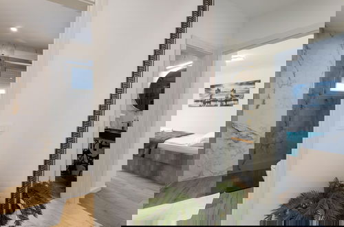 Foto 19 - Luxurious and Spacious Apartment With Hot Tub