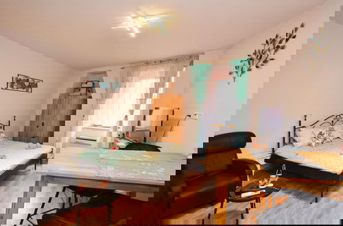 Foto 5 - Charming Studio in the Heart of Rovinj, Steps From Carera Street
