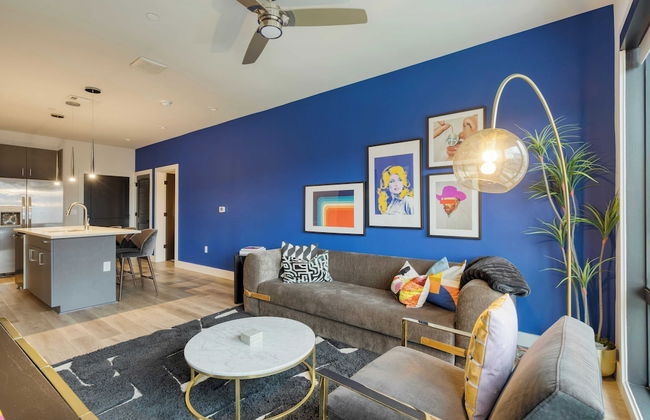 Whiskey River Walkable Midtown Location at Odyssey + Pool, Bbq, Fitness Room - Photo 10