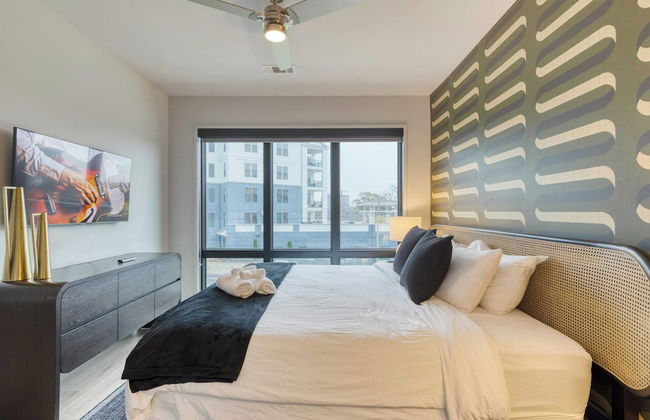 Whiskey River Walkable Midtown Location at Odyssey + Pool, Bbq, Fitness Room - Photo 18