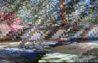 Foto 1 - Majestic Pines