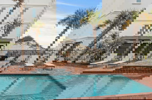 Foto 9 - Casa Bella by Avantstay 7bdr w/ Ocean View, Private Pool, Steps to Beach