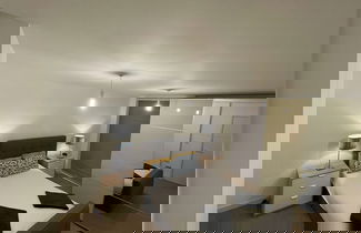 Foto 2 - 2br-sleeps4-parking-balcony-nearcitycentre