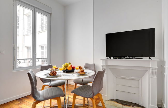 Apartment in Paris - Photo 5