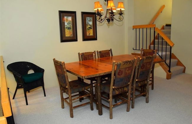 Seven Springs Sunridge 2 Bedroom Deluxe Condo, Ski-In/Out! by RedAwning - Foto 19