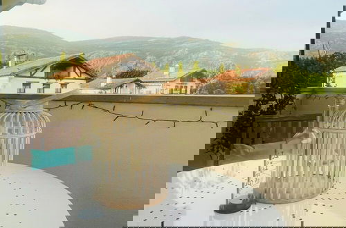 Foto 21 - 3-bed Artist Chalet Near San Sebastian, Sleeps 6