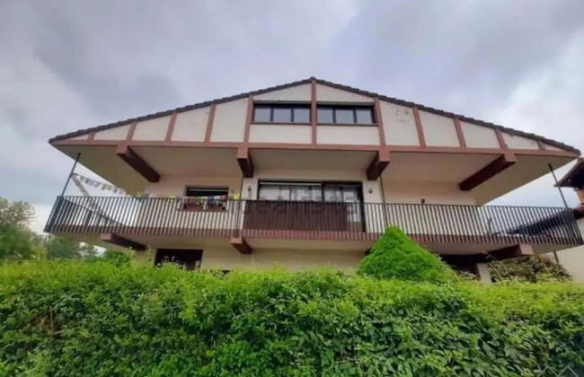 3-bed Artist Chalet Near San Sebastian, Sleeps 6 - Photo 30