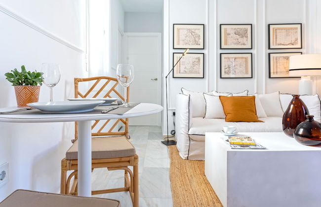 Genteel Home Plaza de las Tendillas - Photo 8