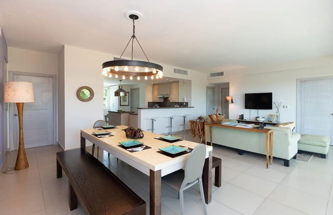 The Beach-front Condo by Acomodo Long Stay Only - Foto 2