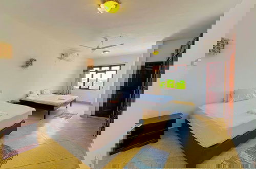 Foto 2 - Nate's Homes & Suites