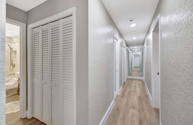 Waterfront Paradise Chic 3 BDR - Photo 22
