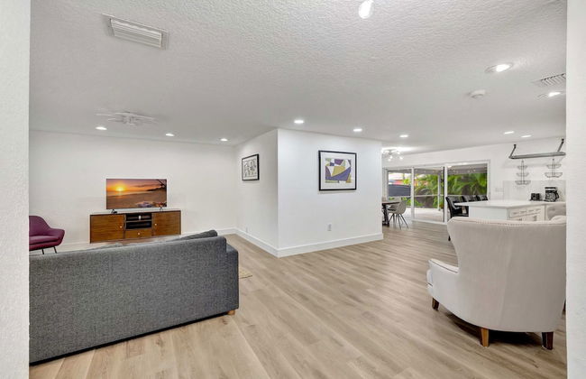 Waterfront Paradise Chic 3 BDR - Photo 16