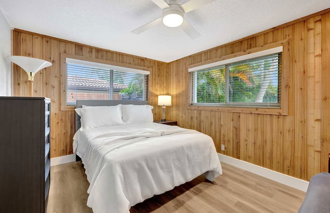 Waterfront Paradise Chic 3 BDR - Photo 2