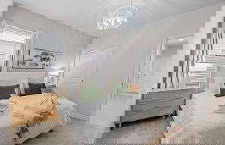 Foto 2 - Chic 7bed With Private Pool Theme Bedrooms