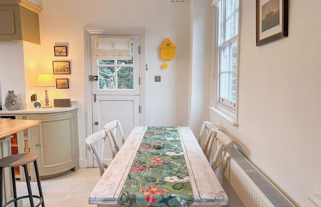 Historic 3-Bedroom Home in the Heart of Greenwich - Foto 12