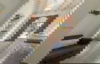 Photo 1 - Villa in Central Location