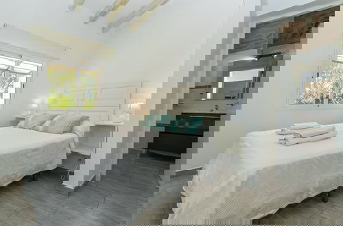 Photo 2 - Villa in Central Location