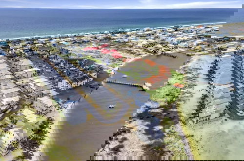 Foto 48 - Casamigos 6 Bedroom Home by RedAwning