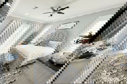 Foto 8 - Casamigos 6 Bedroom Home by RedAwning