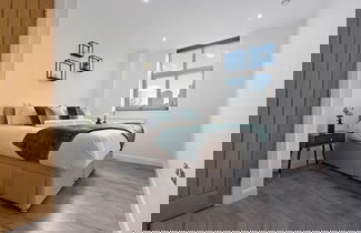 Photo 1 - City Centre Luxury ApartmentSofa BedWIFI