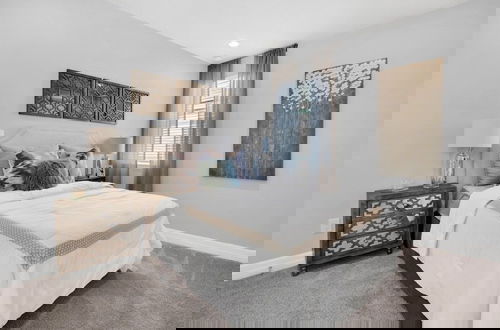 Photo 4 - Florida Garden Luxury Home With Private Pool & Spa 6 Bedroom Villa