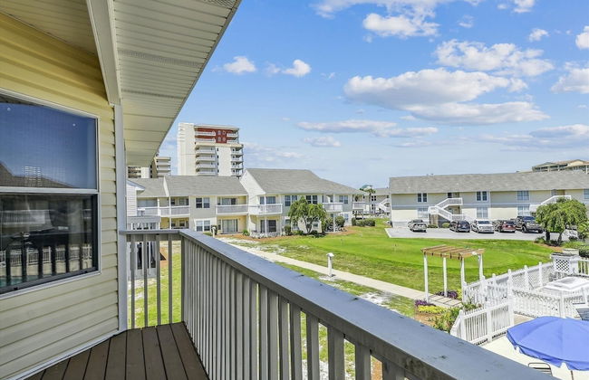 SPC 9232 is a Beautiful recently upgraded 2 BR with Free Beach Service by RedAwning - Photo 50
