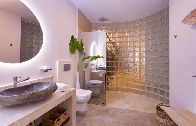 Villa With Salt Water Pool - Foto 22