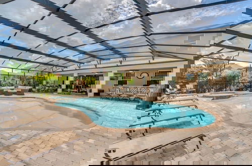 Photo 18 - Custom 7-bd Hm Loaded W/ Amenities Watersong-216ys 7 Bedroom Home by RedAwning
