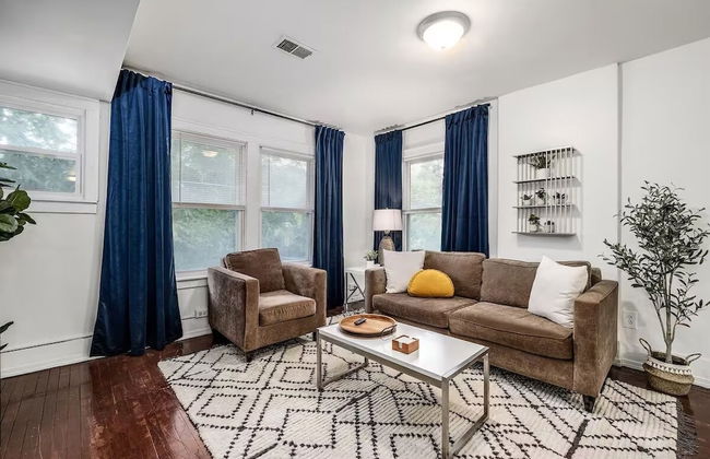 Pet-friendly Furnished Apt Near Emu Free Parking 2 Bedroom Apts - Photo 7