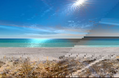 Foto 7 - Destiny on the Sand by Avantstay Direct Beach Access Bbq on Large Ocean Facing Patio