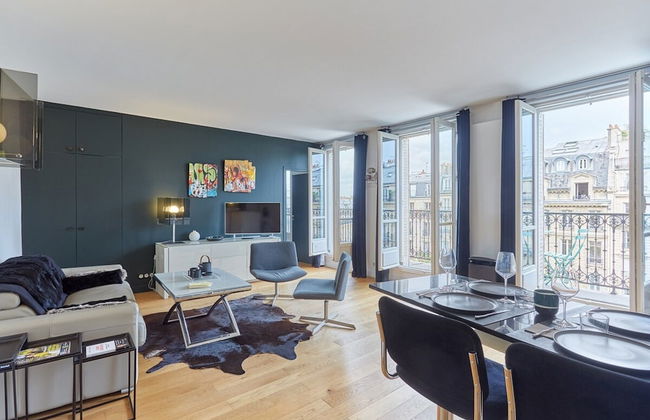 Superb Arc de Triomphe Apartment - Photo 11