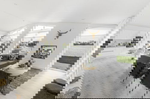 Photo 4 - Modern Chalet With Jetty and Terrace