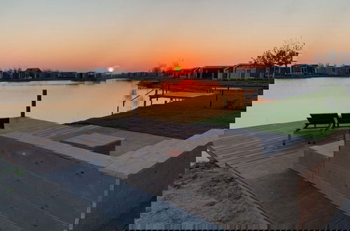 Photo 18 - Modern Chalet With Jetty and Terrace