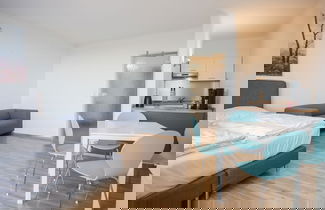 Foto 1 - Apartment With Balcony Near Forest