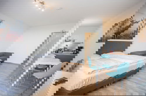 Foto 5 - Apartment With Balcony Near Forest