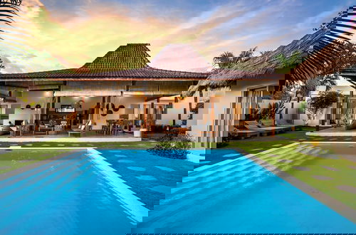 Foto 6 - Villa Nakal by Alfred in Bali - Tropical Bliss 4BD Villa w Private Pool Oasis