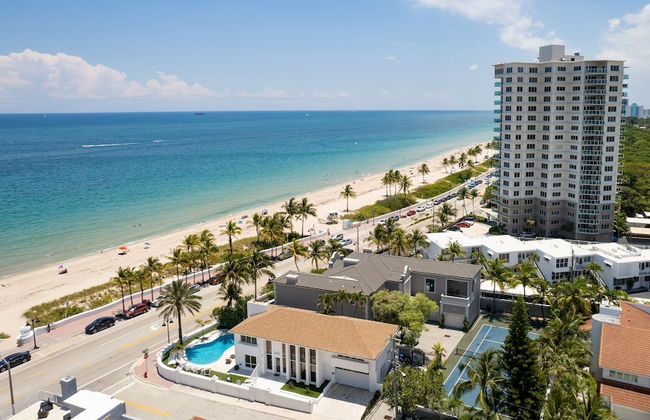 Sea Breeze by Avantstay Across From Fort Lauderdale Beach Pool Out Door Dining Fire pit - Foto 1