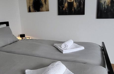 Pino Nero- Apartment - Foto 2