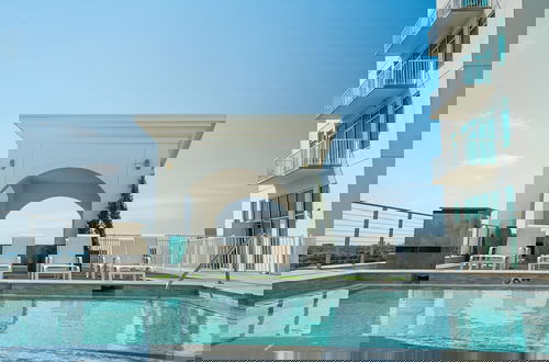 Photo 4 - Blue Horizon in Galveston