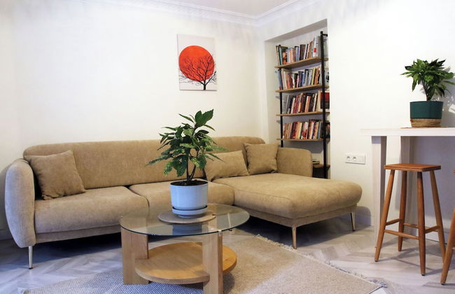 2BR/2Bath with Garden - Between Şişli & Taksim - Foto 9