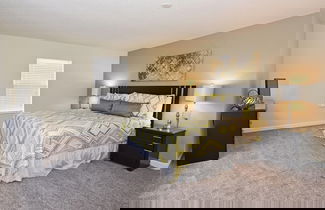 Foto 2 - Spacious 5 Bed Pool Home With Game Room-5488sc 5 Bedroom Home by RedAwning