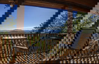 Foto 3 - Dunder Mountain Views Cabin Retreat 3 Bedroom Cabin by RedAwning